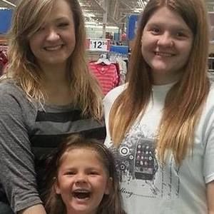 Meet your Posher, Libby